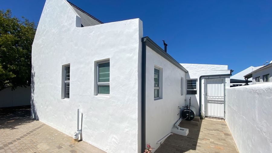 2 Bedroom Property for Sale in Velddrif Western Cape